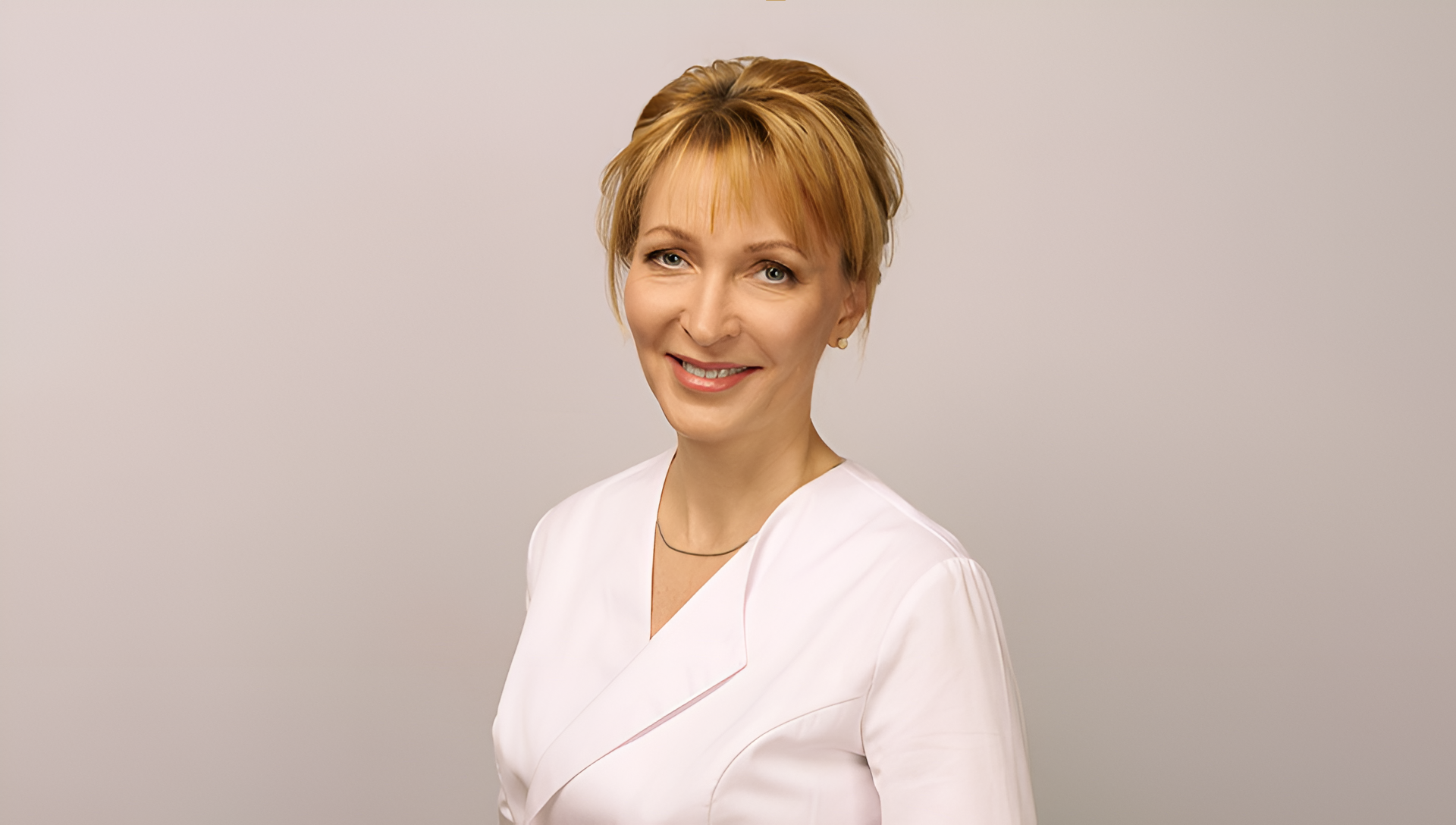 Гавриленкова Регина Валерьевна, Врач – косметолог