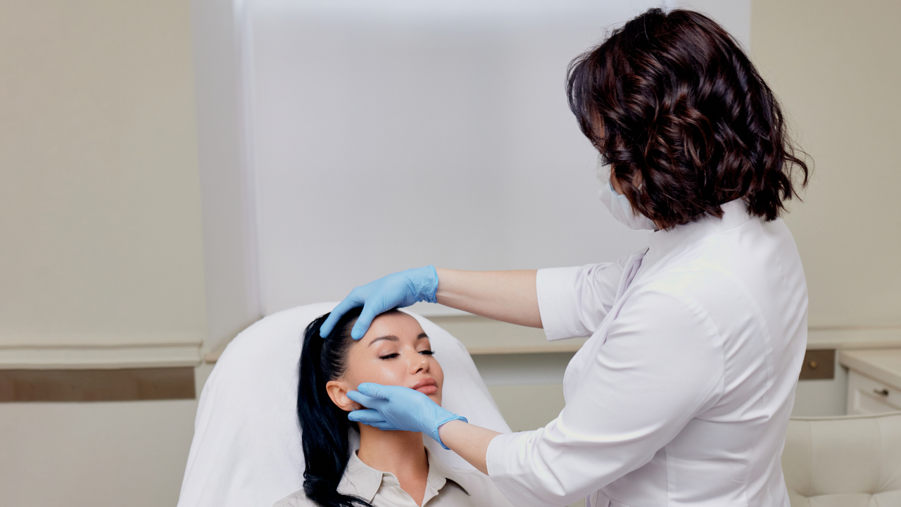 Васнина Ксения Михайловна, врач – косметолог